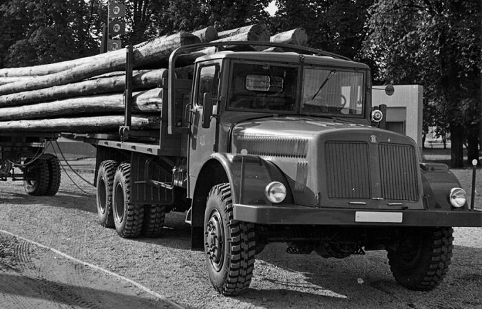 Первая модель Татры 111 (1945 год)