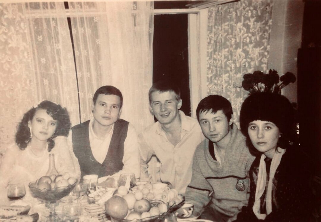 Группировки казани 80 х годов. Группировка Хади Такташ в Казани. Группировка Хади Такташ в Казани 90 е. ОПГ Хади Такташ Казань. Казанская ОПГ Хади Такташ.