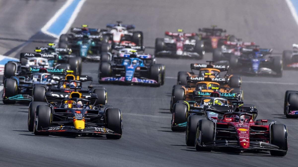 Р‘РѕР»РёРґ Formula 1 РјРµРґРЅС‹Р№
