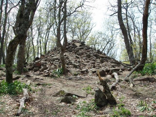 Вершина Медведь-горы