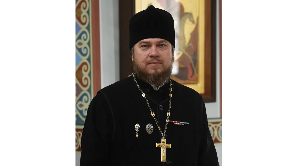 Васильев, Михаил Владимирович (священник). Фото: gazeta.ru/wikipedia.org