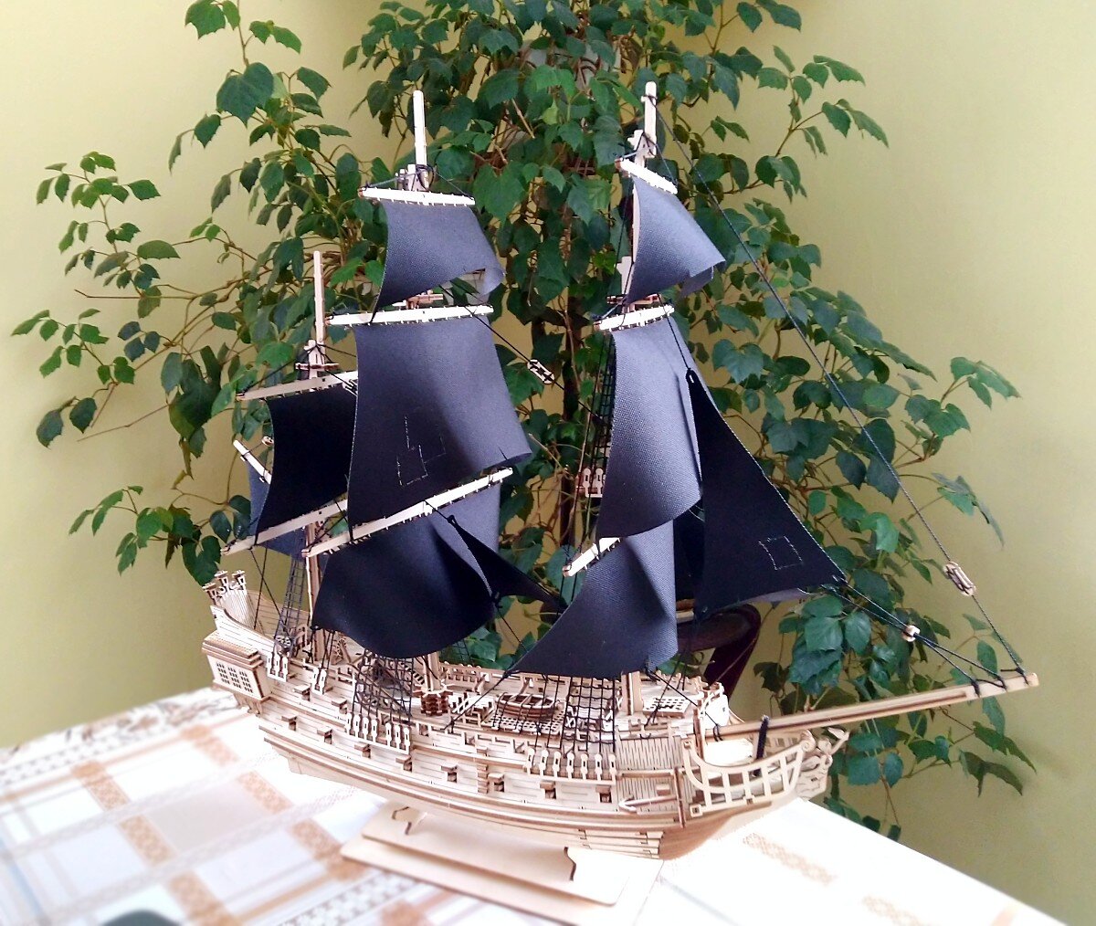 Вид с двух сторон