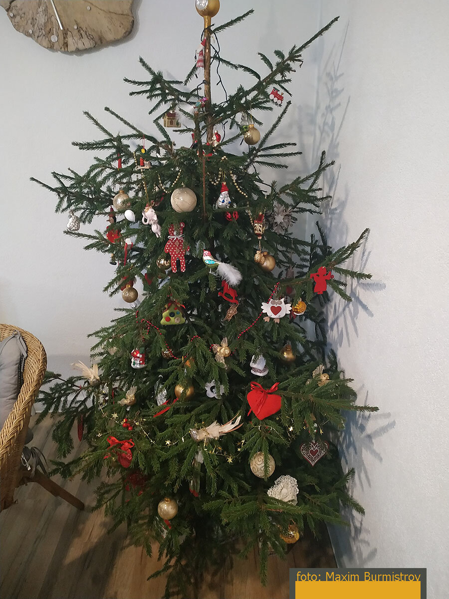 В праздники расход энергии обязан увеличиваться – это логично.