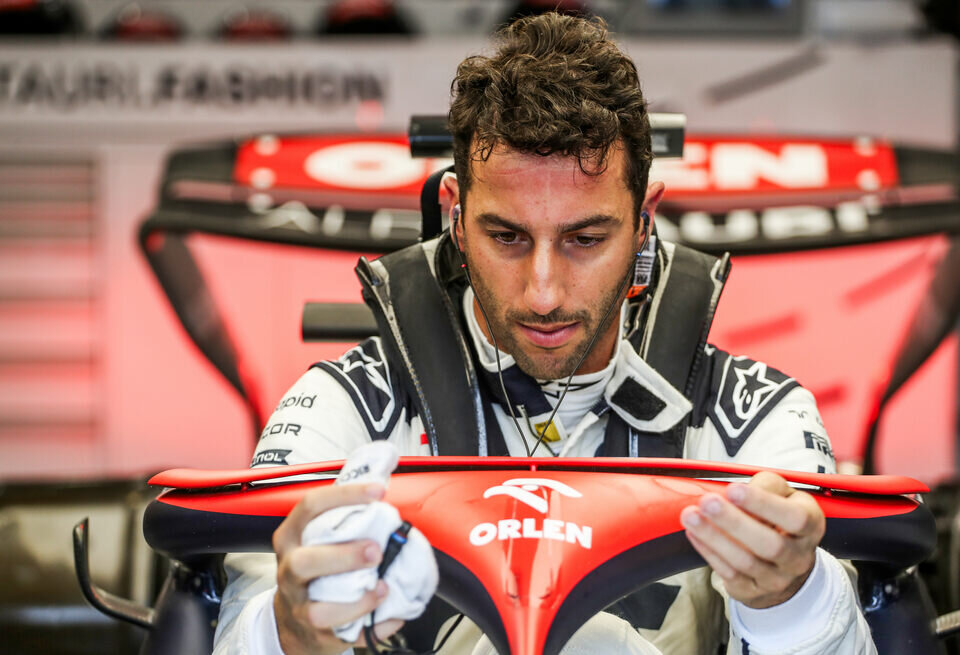    Даниэль Риккардо перенес операцию на сломанной руке. ФотоGetty Images / Red Bull Content Pool