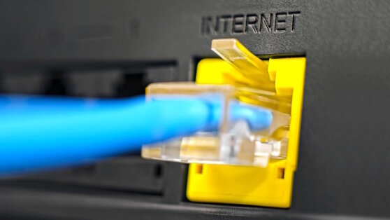    На подключение Чукотки и Якутии к интернету нужно до 18 миллиардов рублей Дмитрий Коптев