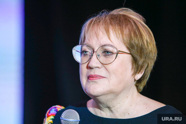    Мерзлякова является сопредседателем ЦОН
