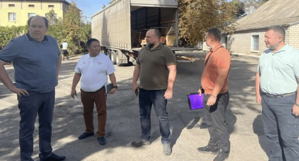  Делегация Минздрава России проинспектировала ход ремонтных работ Скадовской ЦРБ - Таврия ТВ - Херсон