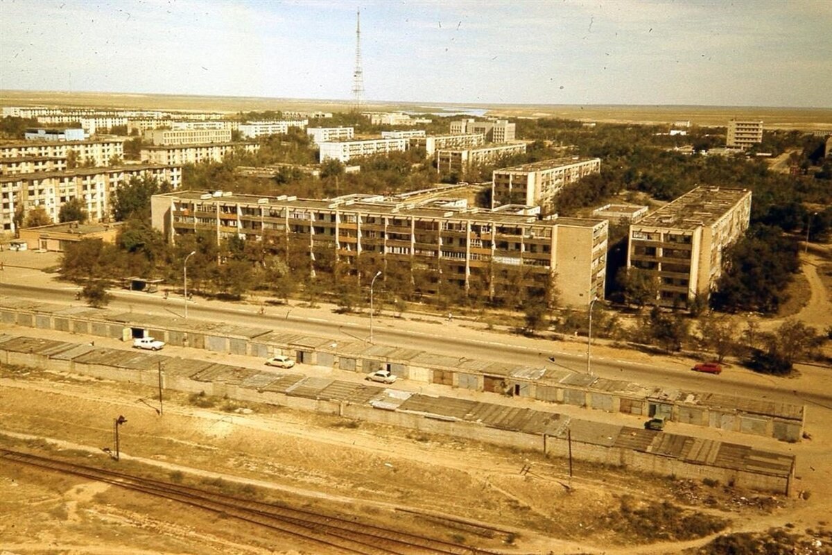 Вот таким он и был - маленький оазис в пустыне. 