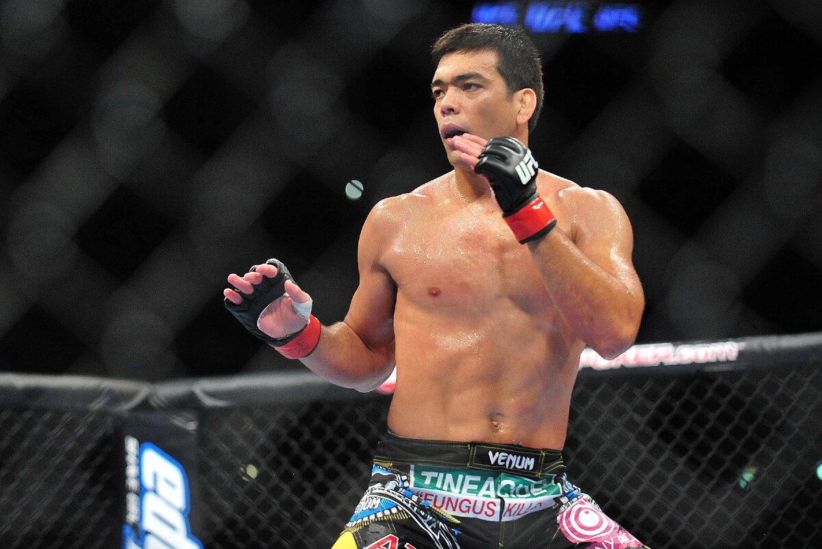 Во времена своего пика Лиото Мачида был настоящим популяризатором карате. Фото: mmajunkie.com