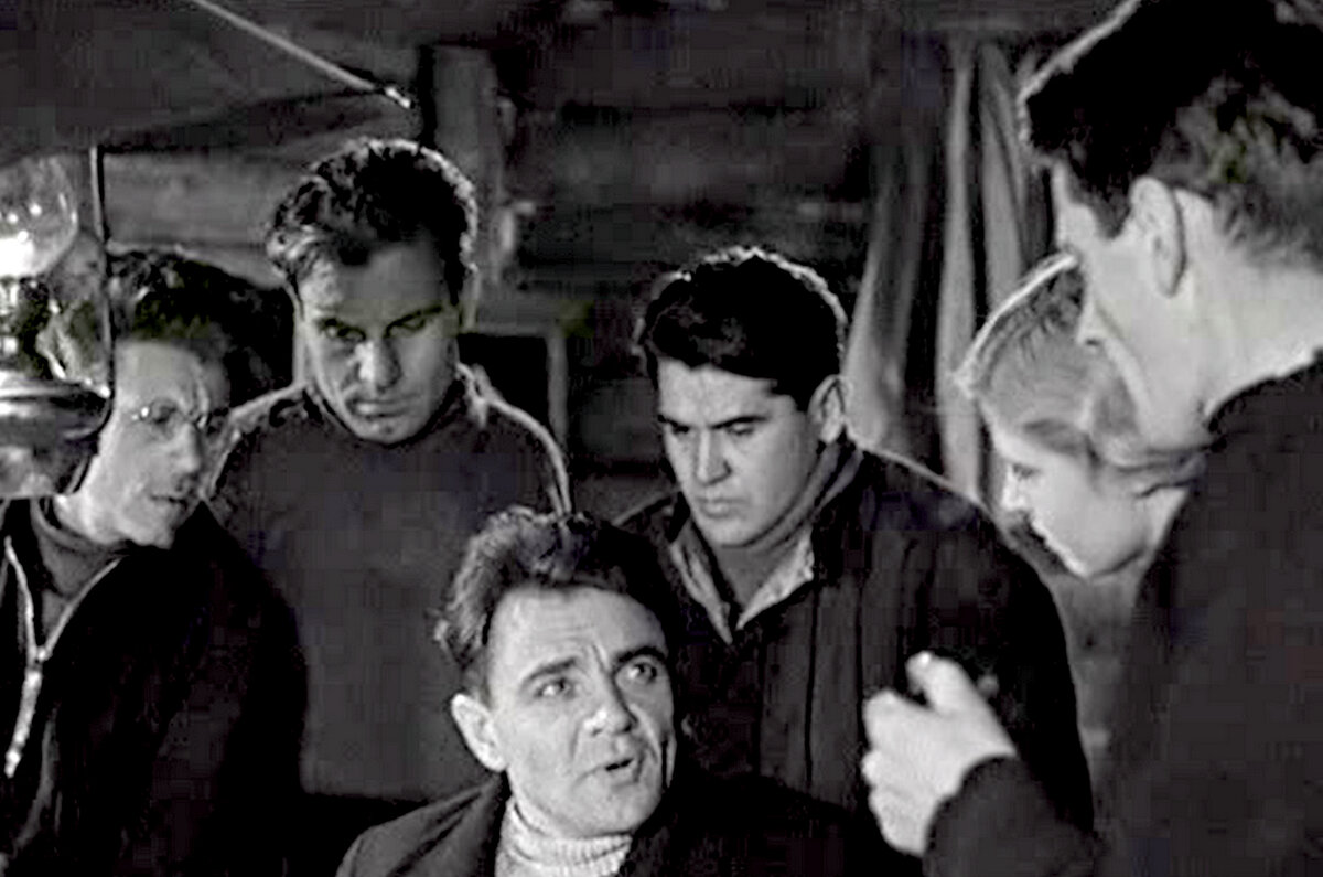 Семеро смелых.