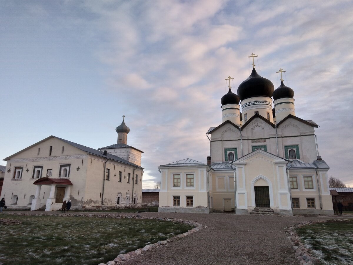 Экскурсия / паломничество в храмы и монастыри Старой Ладоги и Зеленецкого  монастыря. Расписание 2022 года. | Свирский паломник СПб | Дзен