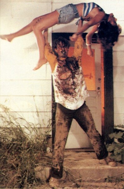 «Мы использовали "В лесах", чтобы показать инвесторам- какой фильм они собираются купить...им нужно было вещественное доказательство того, что мы могли сделать фильм профессионального качества».