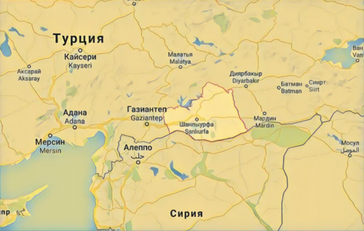 На карте, в центре -город Урфа, через который шли колонны беженцев. Там же Джемаль Кюнн работал на евфратских верфях, куда устраевал всех жертв репрессии: армян, греков, пленных русских солдат, молокан и других. После переправлял их в Сирию, где у людей появлялся шанс выжить. (из ОИ)