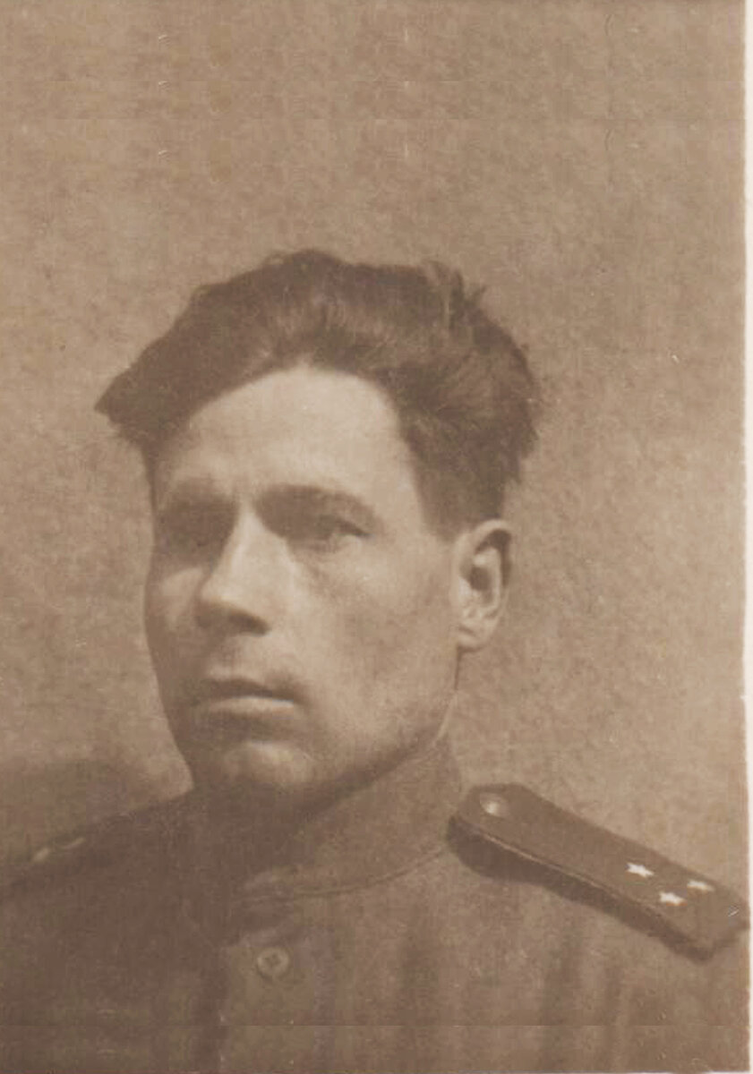 Иунихин Михаил Васильевич . Ленинградский фронт.