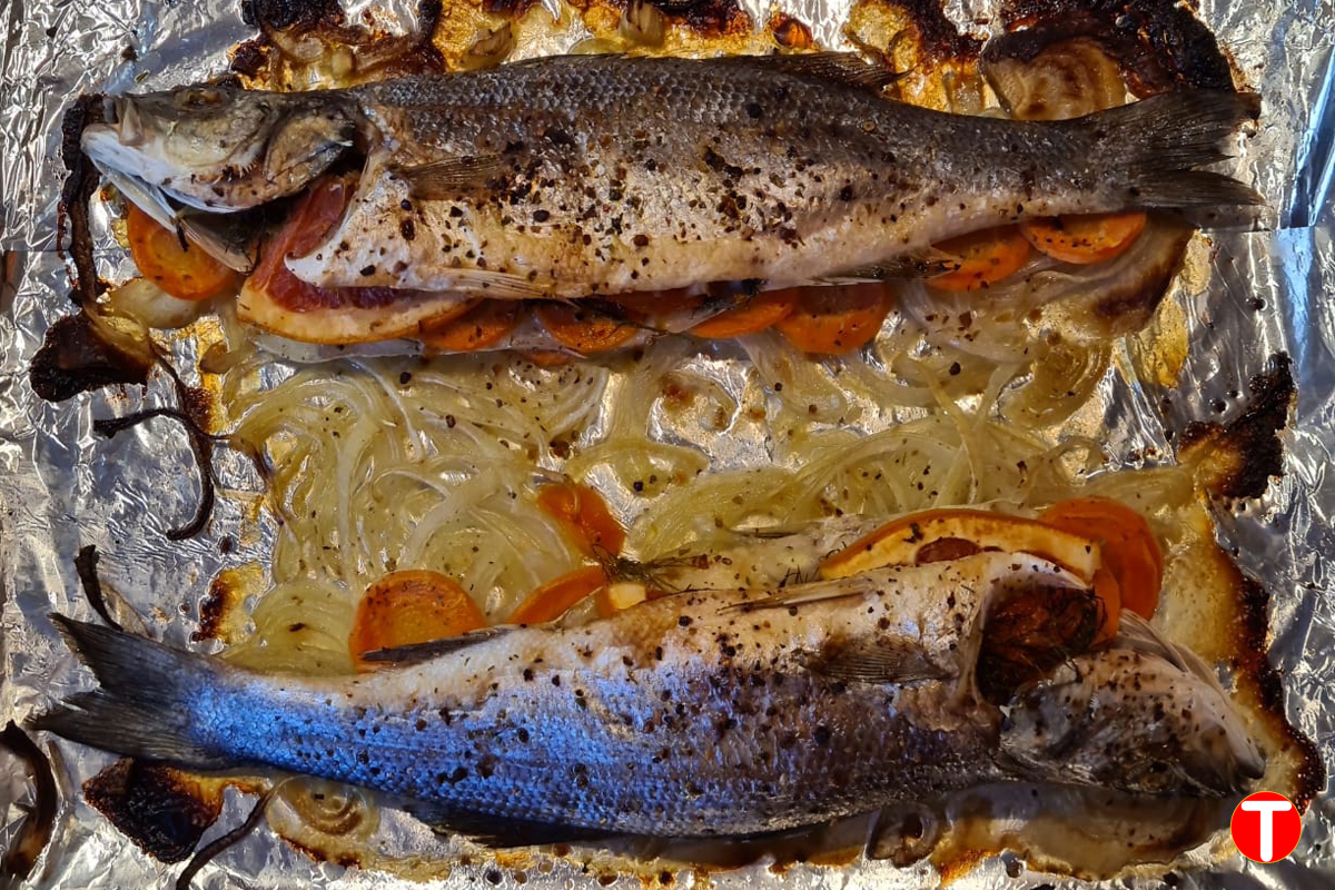 Сибас с грепфрутом и вкуснейшей корочкой 