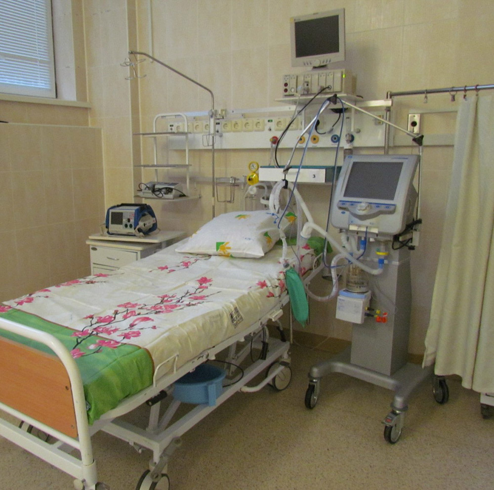 Моя палата была намного хуже,нищета и бедность выглядывали из каждого угла.