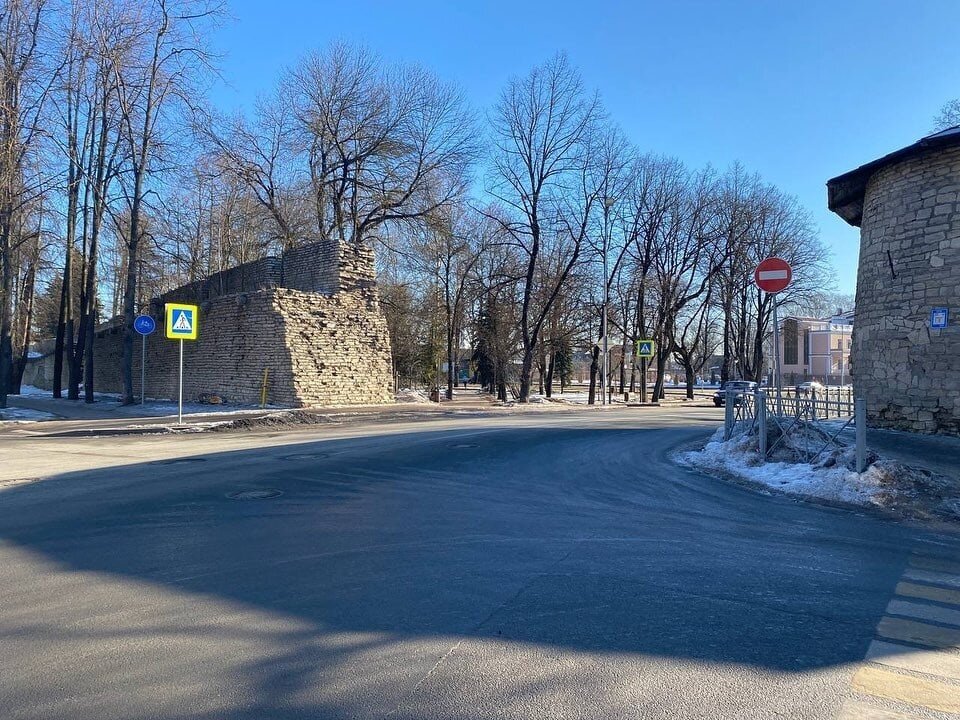 Двустороннее движение вернётся на улицу Карла Маркса. Фото: пресс-служба администрации города Пскова