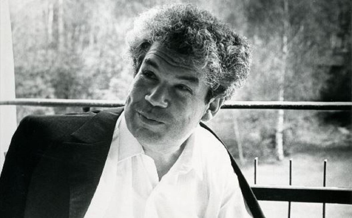 Мустай Карим