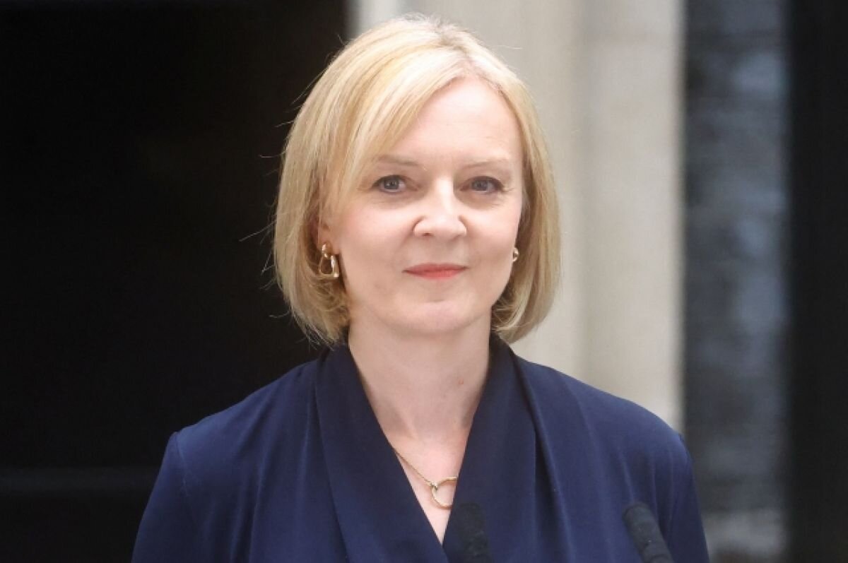    Трасс поговорила по телефону с Зеленским и Байденом