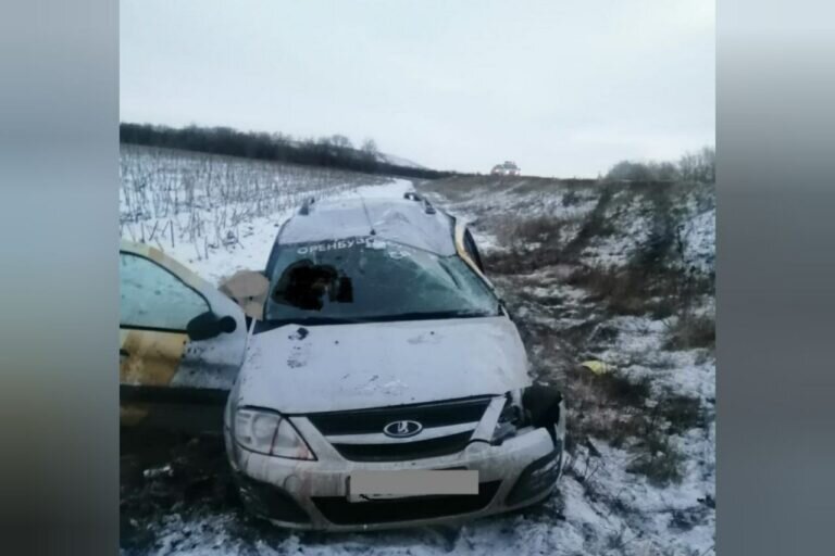    Под Новосергиевкой вылетел в кювет и перевернулся «Ларгус», пострадали 4 пассажира Андрей Севостьянов