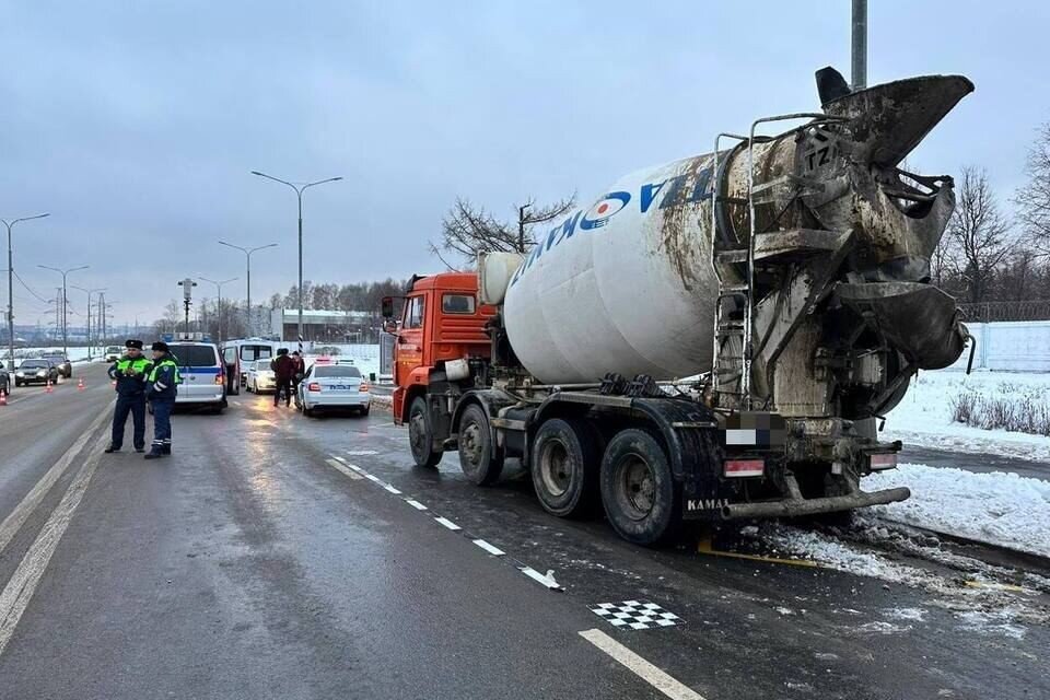     КамАЗ насмерть задавил десятилетнюю девочку на западе Москвы  прокуратура Москвы
