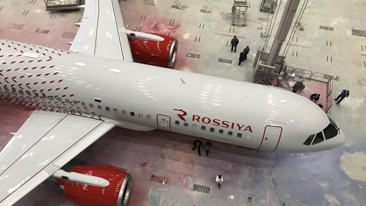    Первый самолет МС-21 получил ливрею авиакомпании "Россия"© Фото предоставлено пресс-службой авиакомпании "Россия"