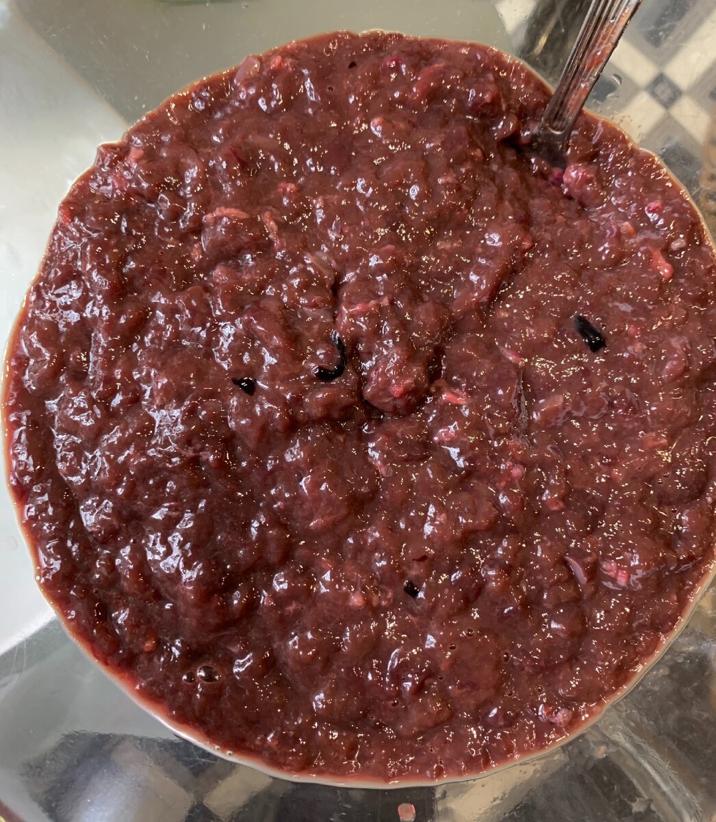 Печень измельчили в мясорубке