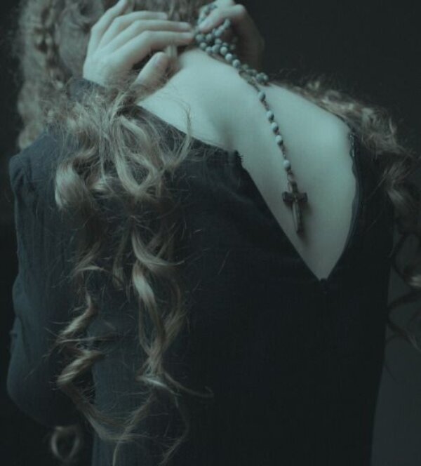 Laura Makabresku