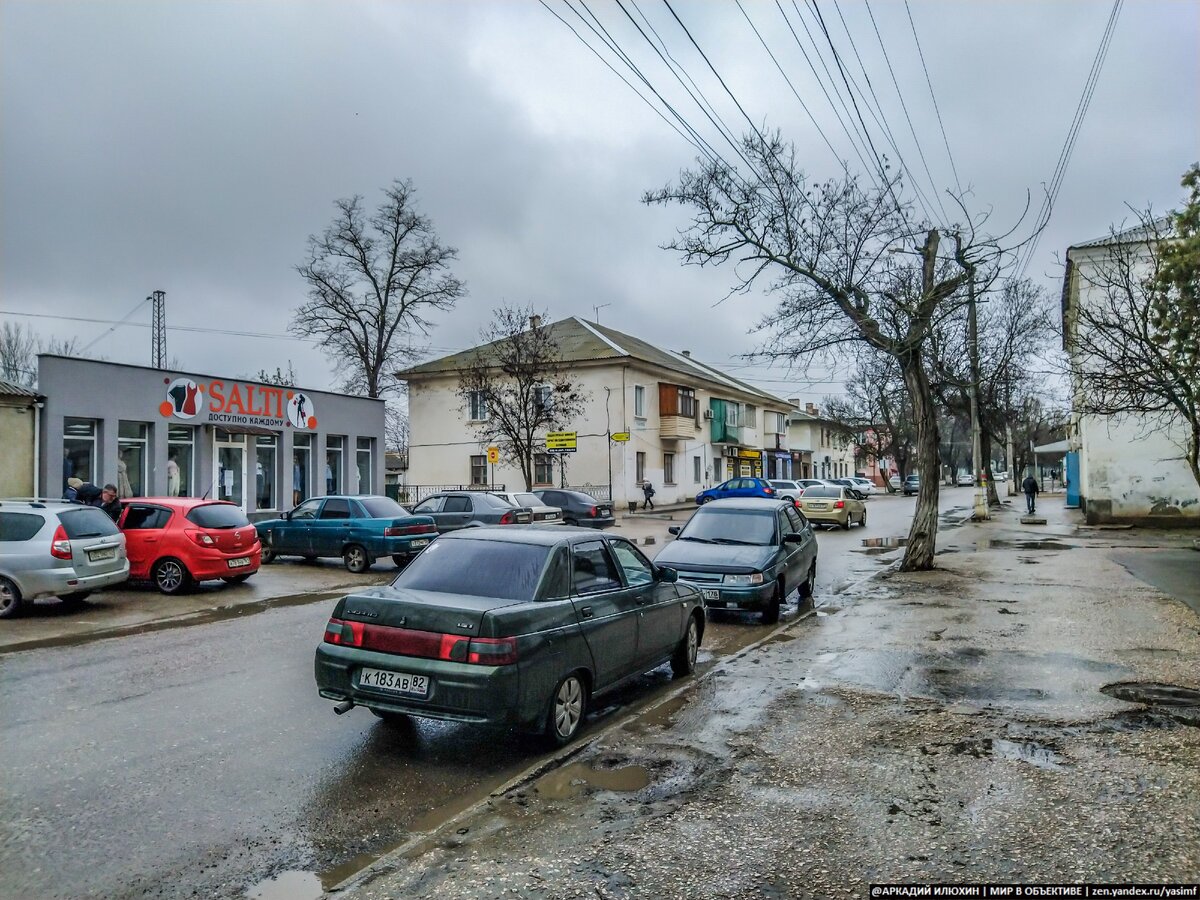 Тот еще свинарник. Побывал в северном крымском городе Джанкой |  Непримиримый | Дзен