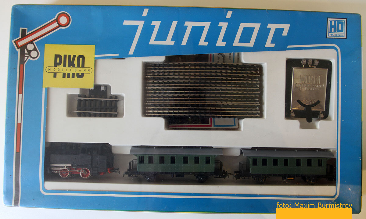 Мой самый первый набор, с него все и покатилось.