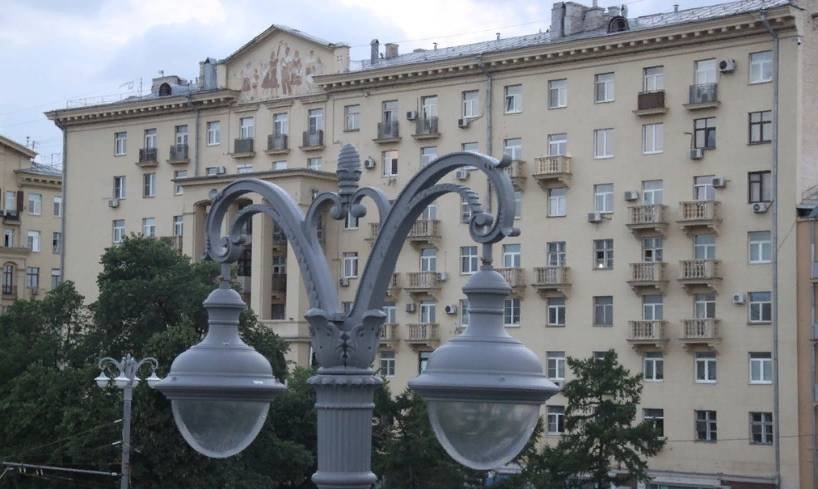 Дом №4 на Фрунзенской набережной. Фото: Википедия