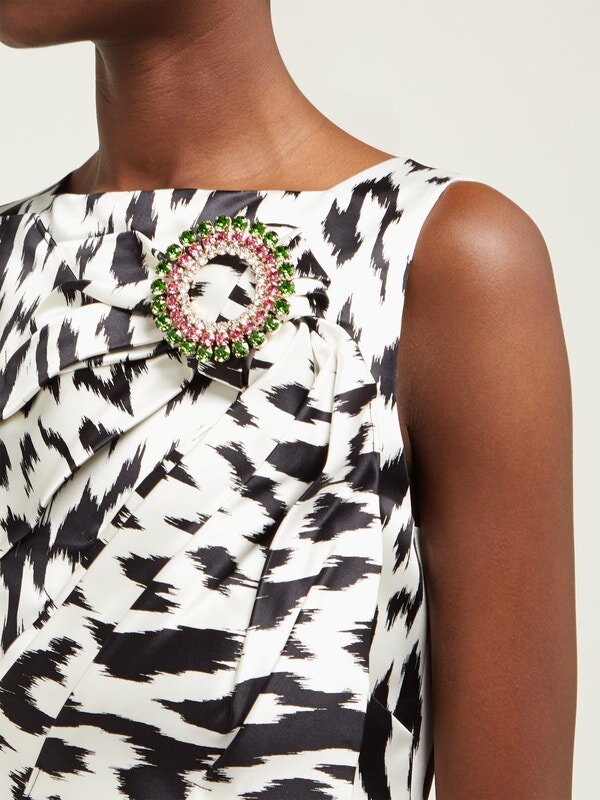 броши Calvin Klein