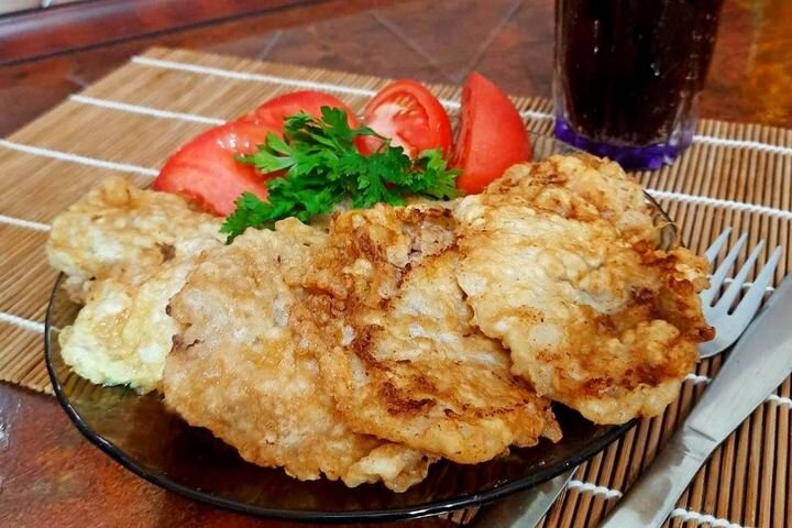 Свинина по вьетнамски. Свинина духовая. Маринад для отбивных. Запечённая свинина на кости. Свинина с яйцом на сковороде.