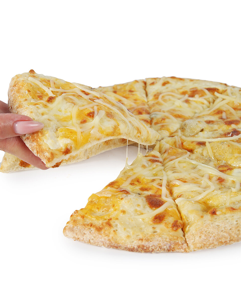 Домашняя сырная пицца