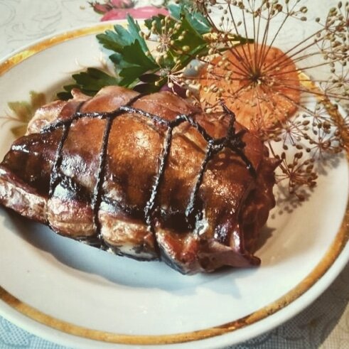 Кейк из макрели и карельской форели. (Фото копченыч.рф) 
