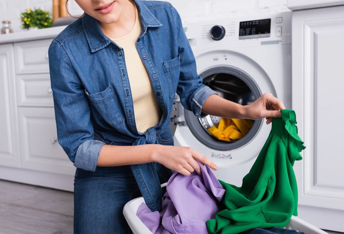 Стиралка одежды. Одежда после стирки. Cleaning clothes