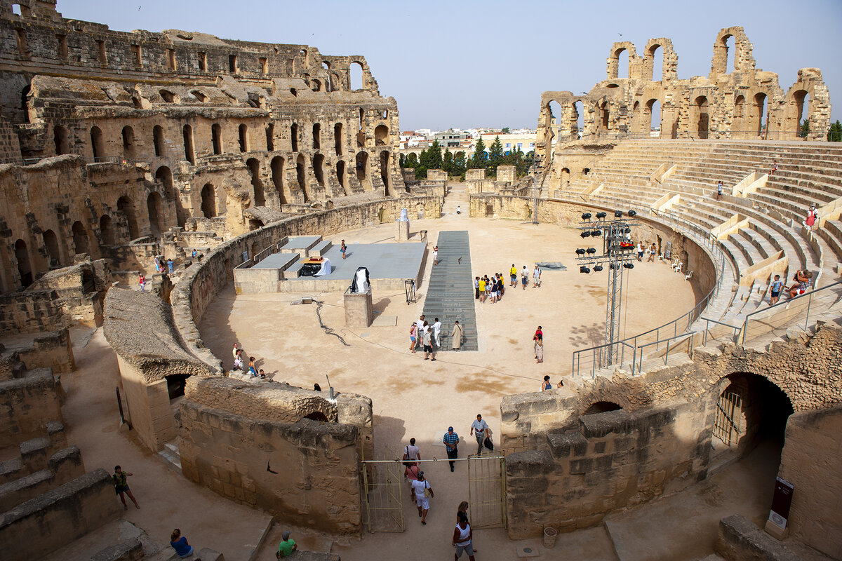 Общий вид Тунисского колизея сверху