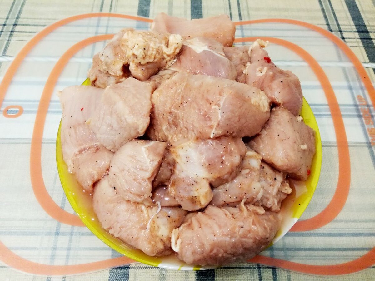 Мясо замаринованное в специях