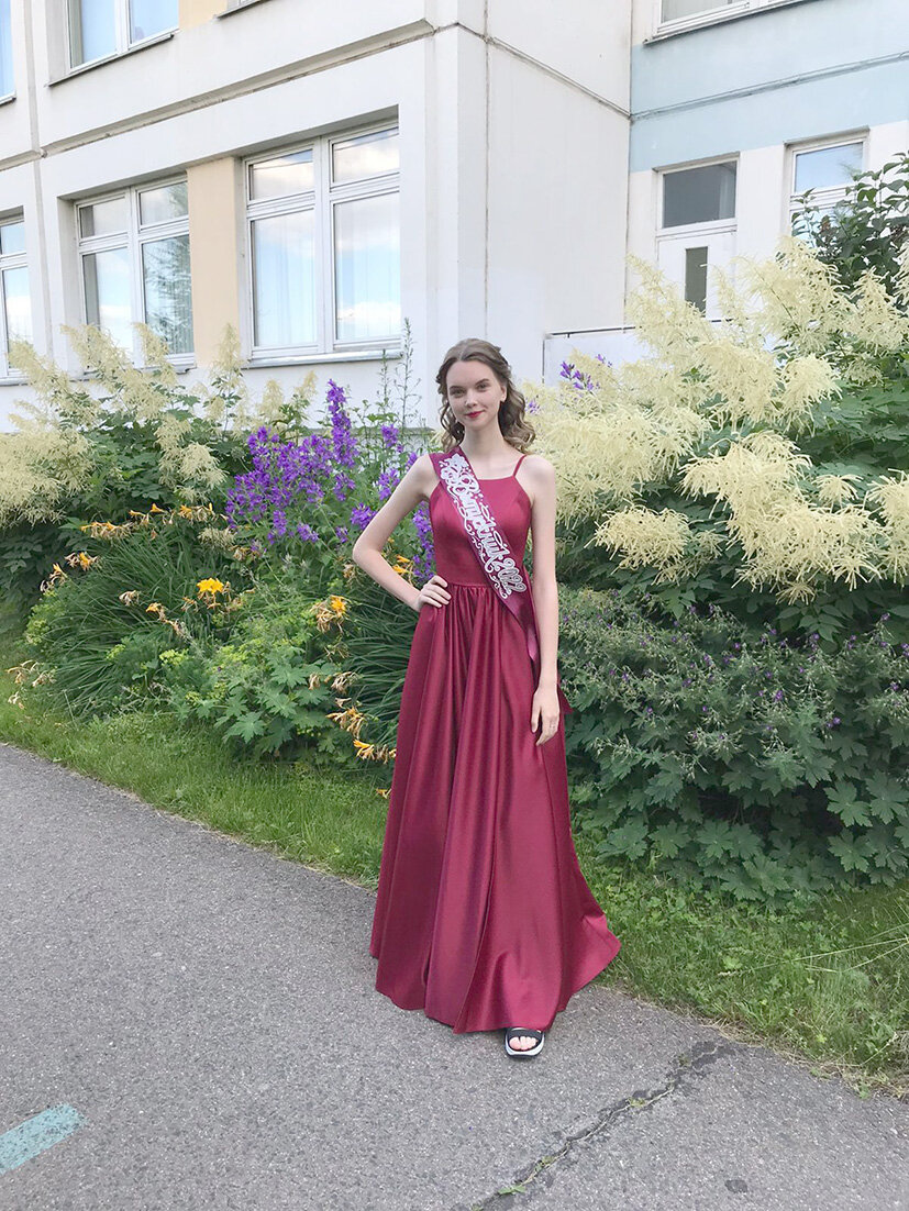 Листайте вправо, чтобы увидеть больше изображений