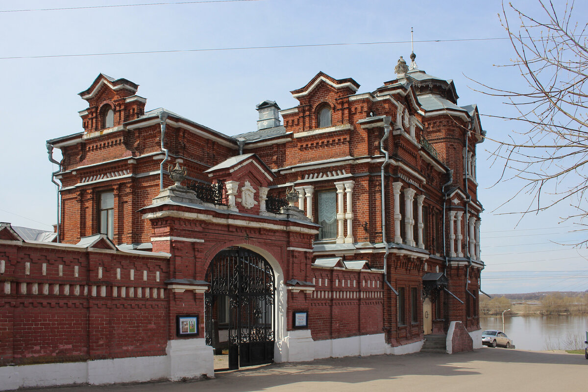 Работа в павлово на оке нижегородской. Павлово на Оке Нижегородская область. Усадьба Гомулина г. Павлово. Поэты и Писатели города Павлово на Оке.