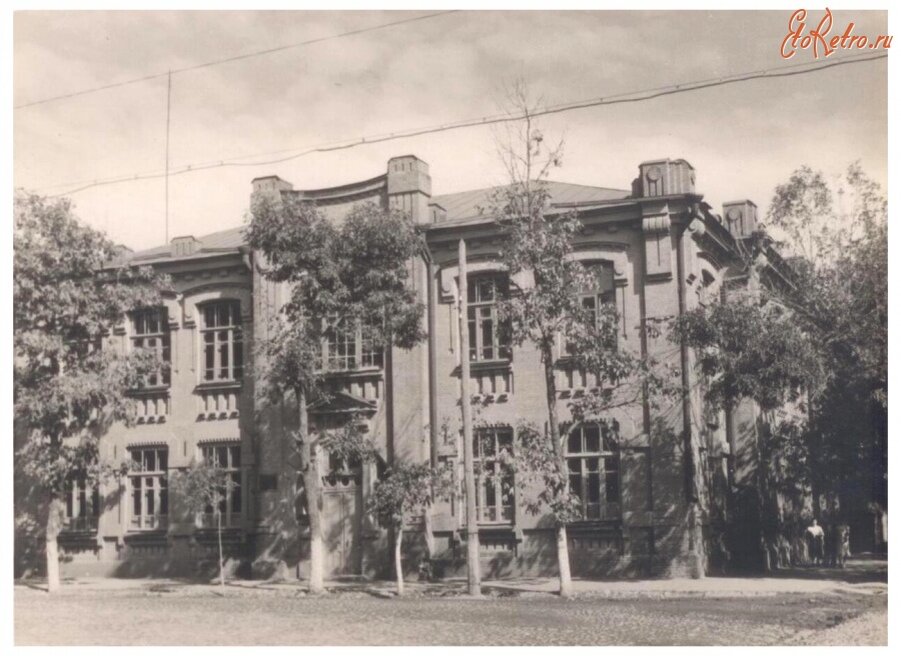 Фото из открытого доступа в сети интернет. Училище похоже