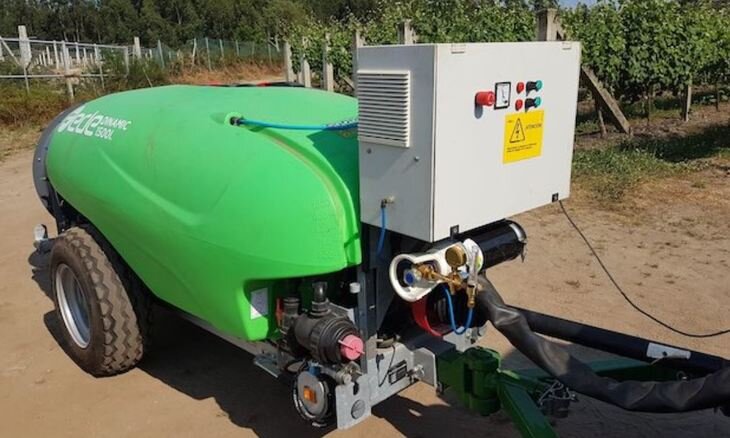    Смог ли озонатор для виноградника заменить пестициды