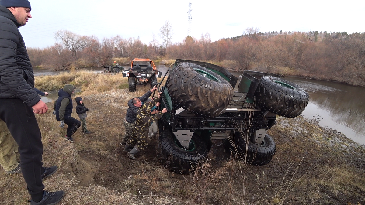 Основные преимущества квадроцикла иногда оборачиваются не самыми лучшими результатами. Будьте осторожны!