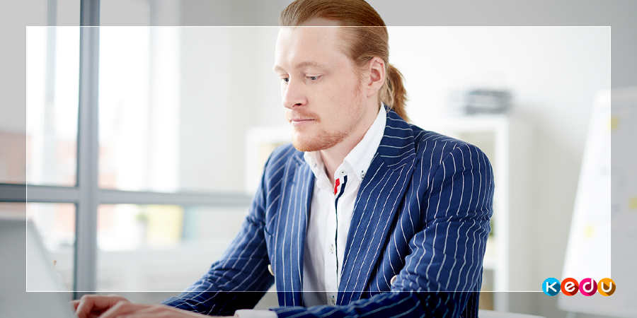 Designed by pressfoto/freepik