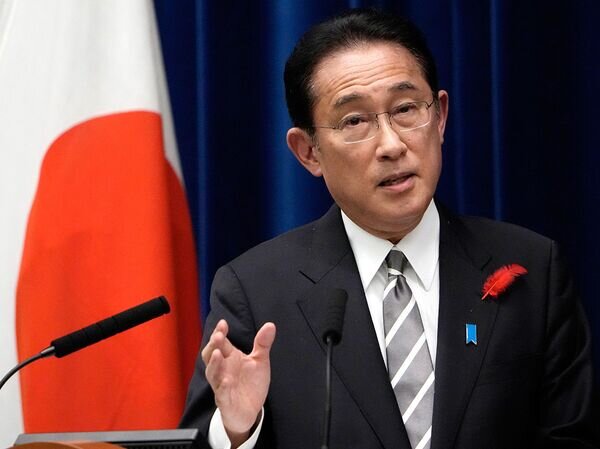    © AP Photo / Eugene Hoshiko