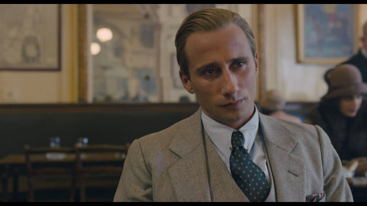                         Альйо, Сирьйожа! Нас прьйедальи! Ми ихь будьйем упифадь! 