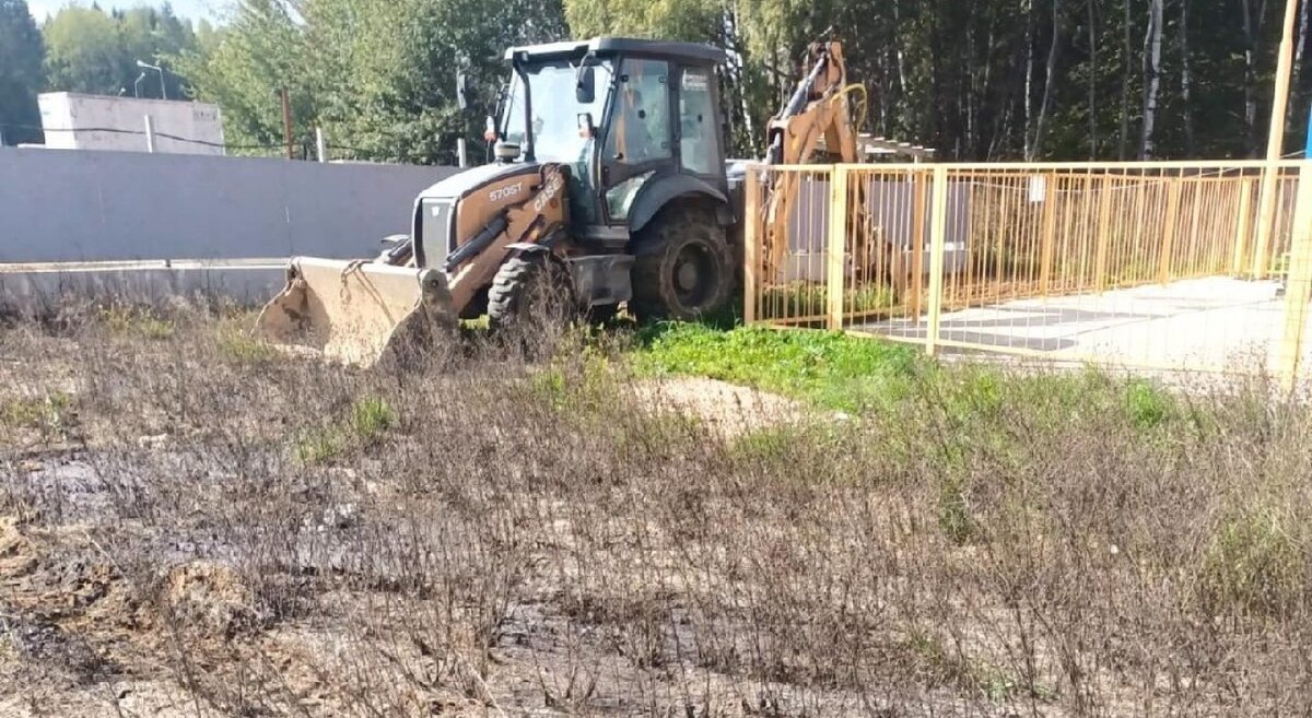    Убрать все, а не только там, где видно. Татьяна Пульная