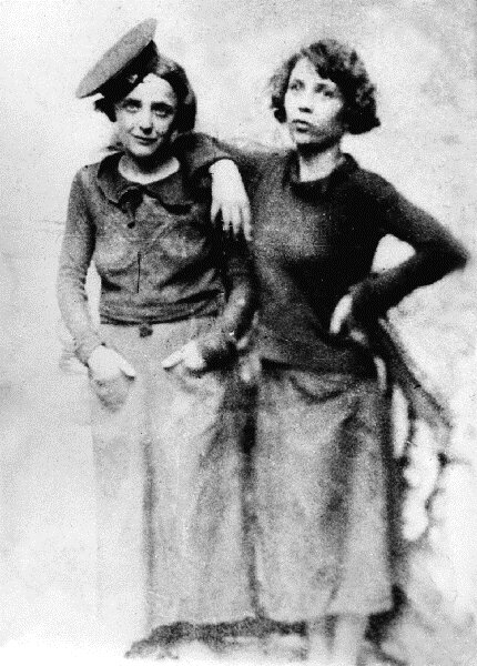 Эдит и Симона, фото из открытых источников