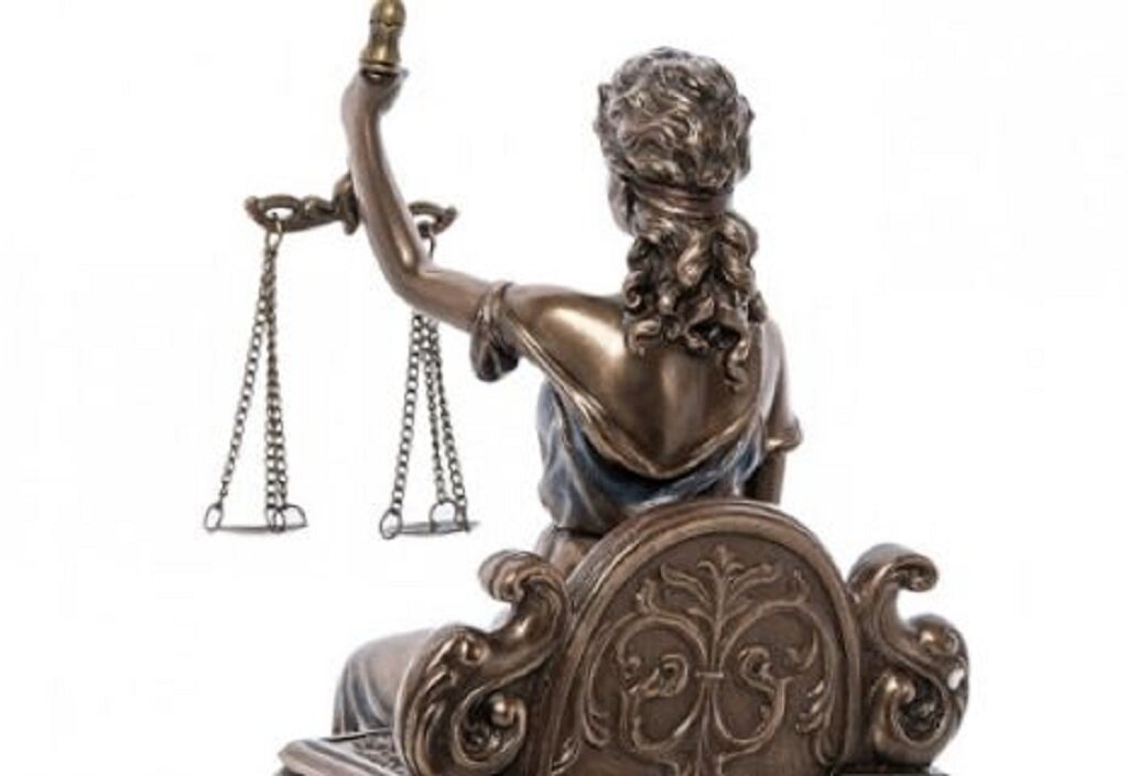 Белорусская Фемида отвернулась от народа