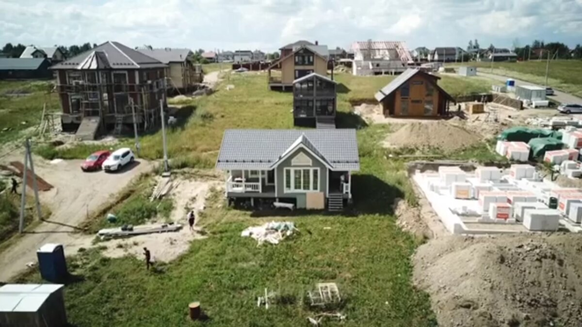 Так дом выглядит снаружи